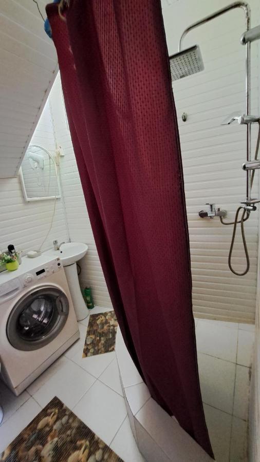 Beautiful Apartment In Old Tbilisi Esterno foto
